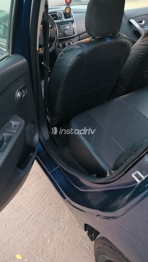 Renault Sandero 2016 White Automatic Used for Sale in Greater Cairo ( Cairo + Giza) - 2