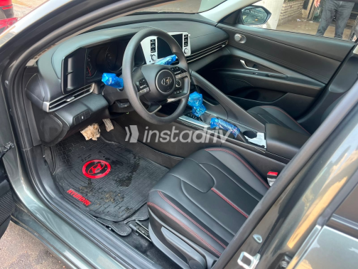 Hyundai Elantra CN7 2021 Gray Automatic Used for Sale in Greater Cairo ( Cairo + Giza) - 10