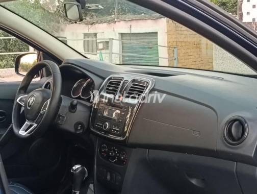 Renault Logan 2019 Dark Blue Automatic Used for Sale in Warraq - 5