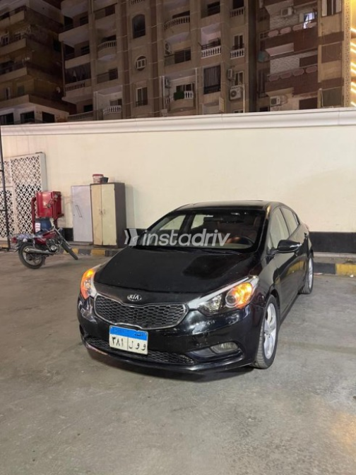 Kia K3 2013 Black Automatic Used for Sale in Cairo - 3