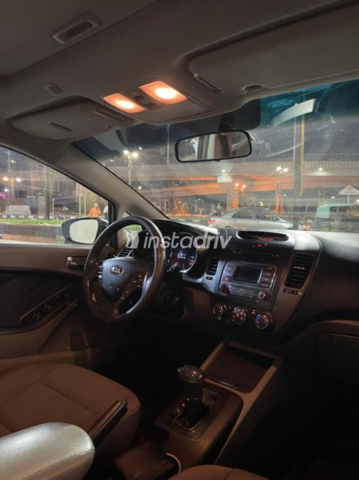 Kia K3 2013 Black Automatic Used for Sale in Cairo - 6