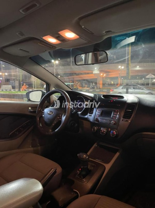 Kia K3 2013 Black Automatic Used for Sale in Cairo - 7