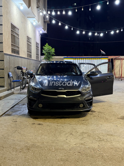 Kia Grand Cerato 2019 Gray Automatic Used for Sale in Greater Cairo ( Cairo + Giza) - 1