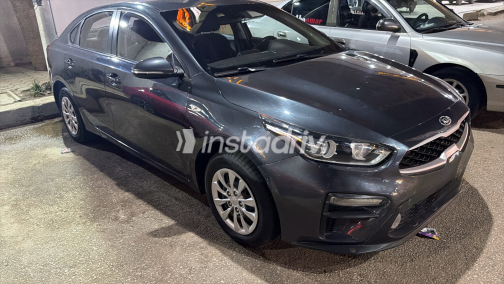 Kia Grand Cerato 2019 Gray Automatic Used for Sale in Greater Cairo ( Cairo + Giza) - 3