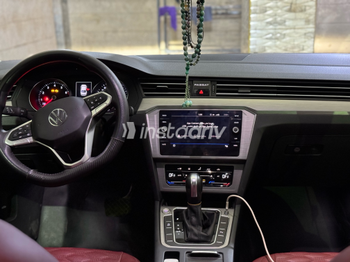 Volkswagen Passat 2021 Gray Automatic Used for Sale in Greater Cairo ( Cairo + Giza) - 1