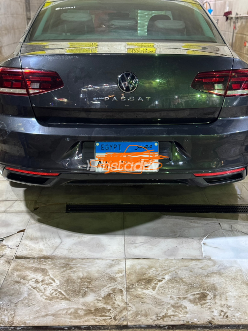 Volkswagen Passat 2021 Gray Automatic Used for Sale in Greater Cairo ( Cairo + Giza) - 2
