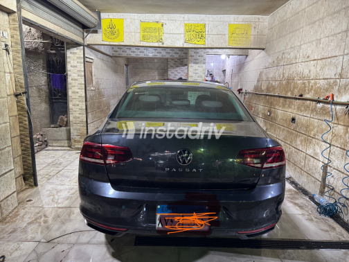 Volkswagen Passat 2021 Gray Automatic Used for Sale in Greater Cairo ( Cairo + Giza) - 7