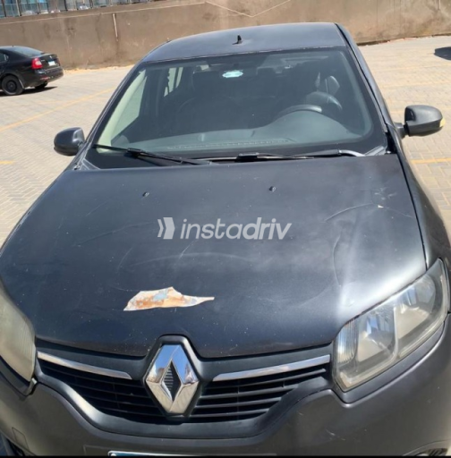 Renault Logan 2017 White Automatic Used for Sale in Greater Cairo ( Cairo + Giza) - 1