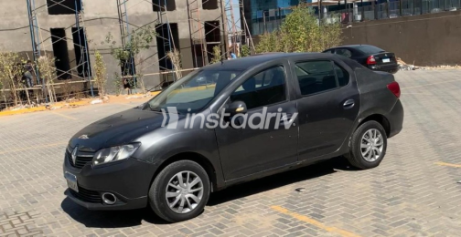 Renault Logan 2017 White Automatic Used for Sale in Greater Cairo ( Cairo + Giza) - 4