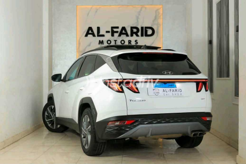 Hyundai Tucson 2022 White Automatic Used for Sale in Greater Cairo ( Cairo + Giza) - 4