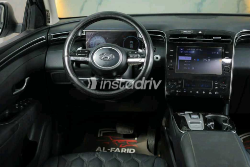 Hyundai Tucson 2022 White Automatic Used for Sale in Greater Cairo ( Cairo + Giza) - 10