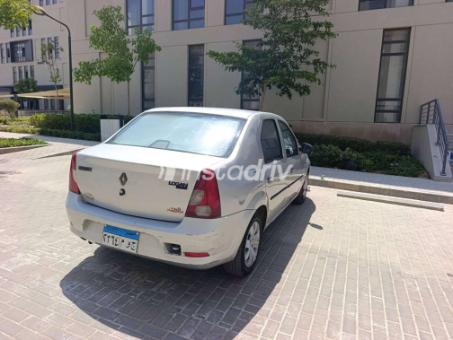 Renault Logan 2009 Gray Manual Used for Sale in Greater Cairo ( Cairo + Giza) - 2
