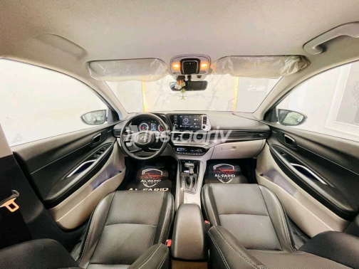 هيونداي I20 2022 أزرق أوتوماتيك مستعملة للبيع في القاهرة الكبرى ( القاهرة - الجيزة) - 2