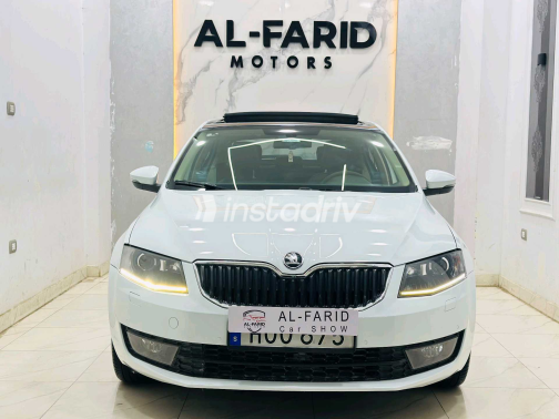سكودا اوكتافيا A7 2016 أبيض أوتوماتيك مستعملة للبيع في القاهرة الكبرى ( القاهرة - الجيزة) - 2