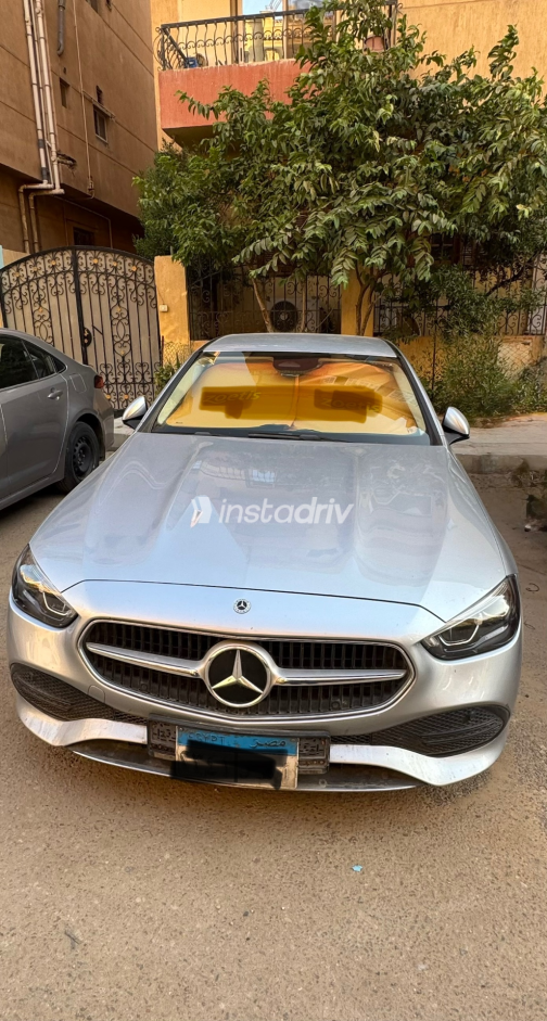 Mercedes C 200 2022 Silver Automatic Used for Sale in Greater Cairo ( Cairo + Giza) - 10
