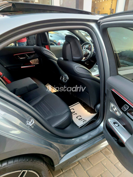 Mercedes C 200 2025 Dark Gray Automatic Used for Sale in Greater Cairo ( Cairo + Giza) - 5