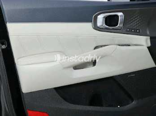 Kia Sorento 2023 Black Automatic Used for Sale in Greater Cairo ( Cairo + Giza) - 5