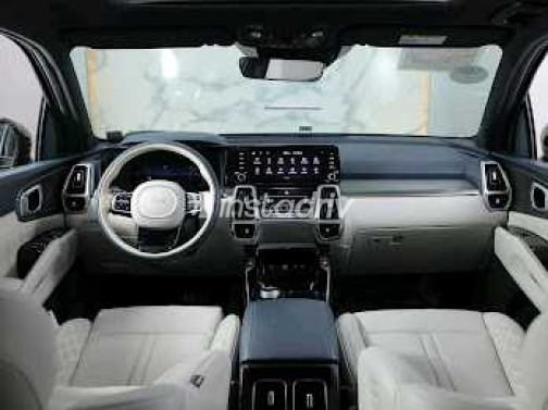 Kia Sorento 2023 Black Automatic Used for Sale in Greater Cairo ( Cairo + Giza) - 10