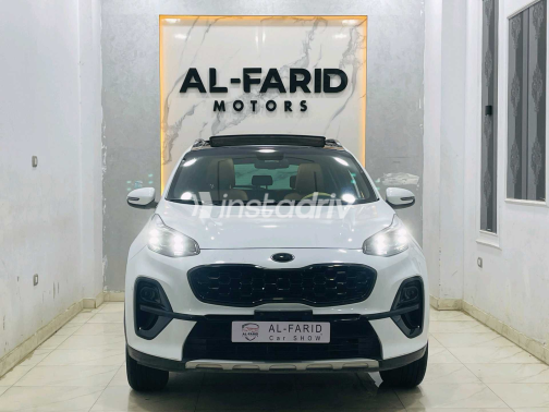 كيا سبورتاج 2022 أبيض أوتوماتيك مستعملة للبيع في القاهرة الكبرى ( القاهرة - الجيزة) - 4