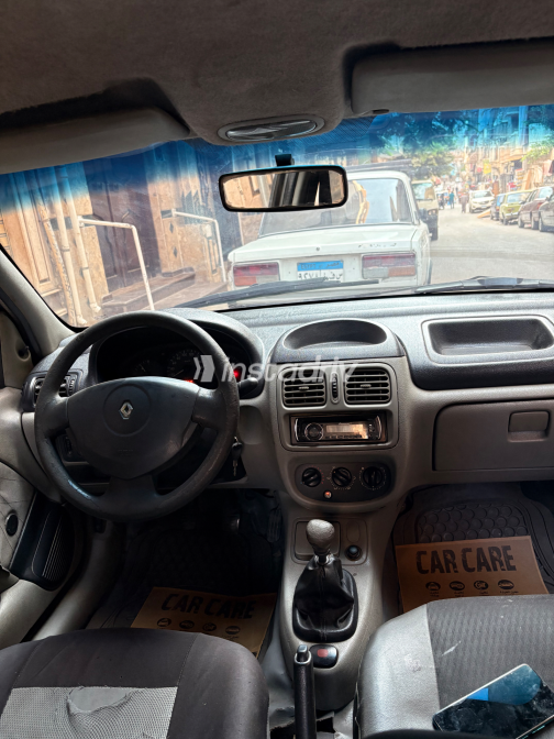 Renault Clio 2002 Gray Manual Used for Sale in Greater Cairo ( Cairo + Giza) - 2
