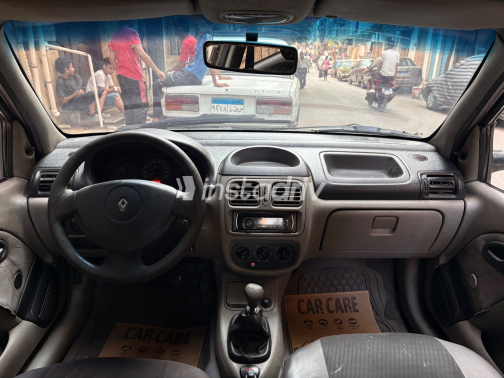 Renault Clio 2002 Gray Manual Used for Sale in Greater Cairo ( Cairo + Giza) - 5