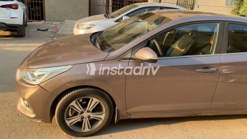 Hyundai Accent HCI 2019 Bronze Automatic Used for Sale in Greater Cairo ( Cairo + Giza) - 3