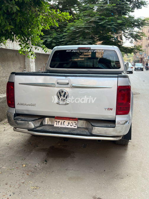 Volkswagen Amarok 2011 Silver Automatic Used for Sale in Greater Cairo ( Cairo + Giza) - 6