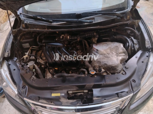 Nissan Sentra 2021 Gray Automatic Used for Sale in Greater Cairo ( Cairo + Giza) - 4