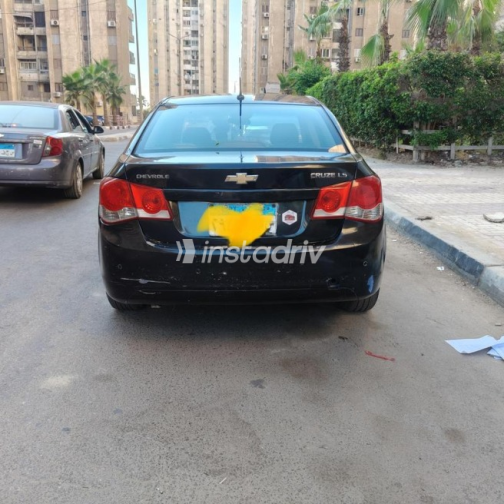 Chevrolet Cruze 2010 Black Automatic Used for Sale in Alexandria - 2