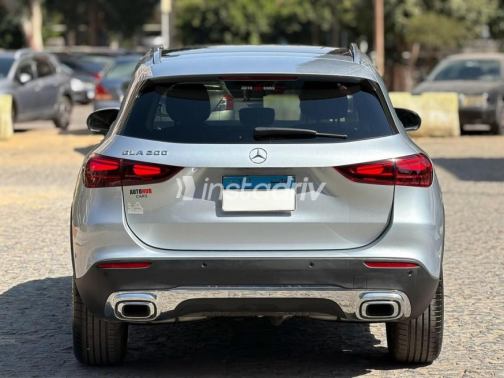 Mercedes GLA 200 2026 Silver Automatic Used for Sale in Cairo - 5