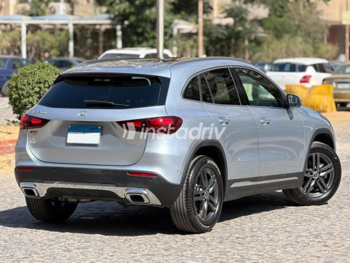 Mercedes GLA 200 2026 Silver Automatic Used for Sale in Cairo - 6