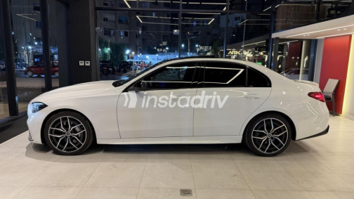 Mercedes C 180 2025 White Automatic Used for Sale in Cairo - 4