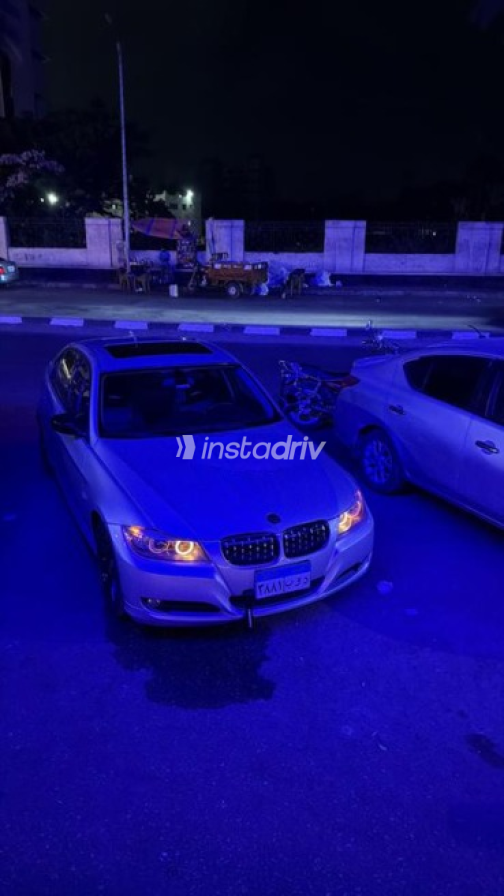 BMW 320 2009 Silver Automatic Used for Sale in Mansoura - 1