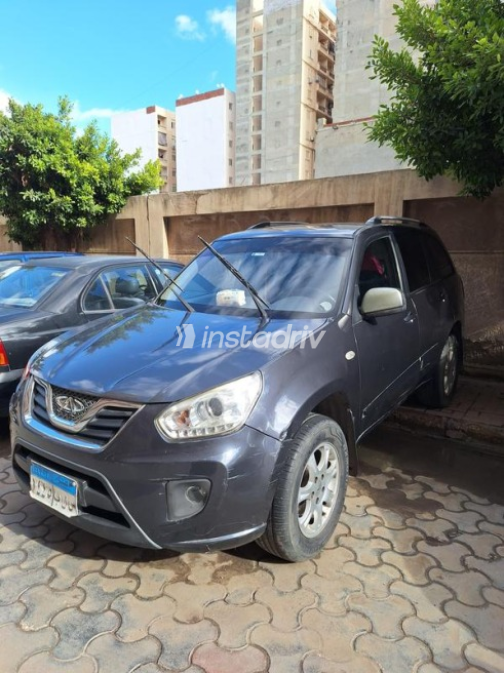 Chery Tiggo 3 2019 Dark Gray Automatic Used for Sale in Alexandria - 2