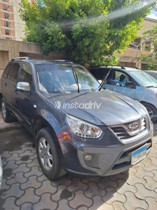 Chery Tiggo 3 2019 Dark Gray Automatic Used for Sale in Alexandria - 5