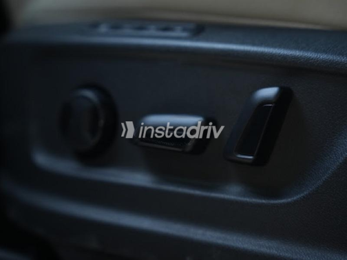 Skoda Kodiaq 2024 Dark Blue Automatic Used for Sale in Ismailia - 8