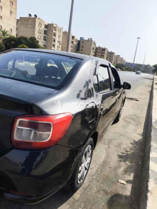 Renault Logan 2017 Black Automatic Used for Sale in Cairo - 6