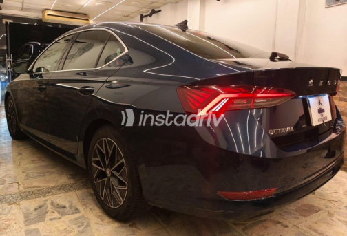 Skoda Octavia 2022 Dark Blue Automatic Used for Sale in Cairo - 4