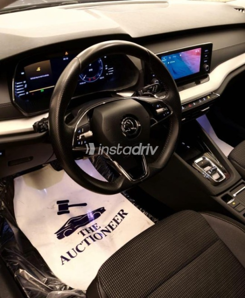 Skoda Octavia 2022 Dark Blue Automatic Used for Sale in Cairo - 9