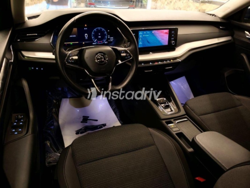 Skoda Octavia 2022 Dark Blue Automatic Used for Sale in Cairo - 10