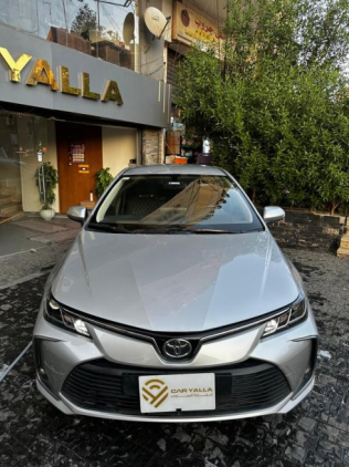 Toyota Corolla 2021 Silver Automatic Used for Sale in Nasr city