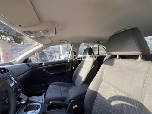 Volkswagen Jetta 2008 Gray Automatic Used for Sale in Nasr city - 10
