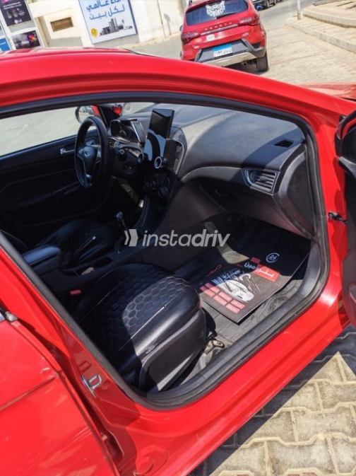 Chery Arrizo 5 2020 White Automatic Used for Sale in Greater Cairo ( Cairo + Giza) - 9