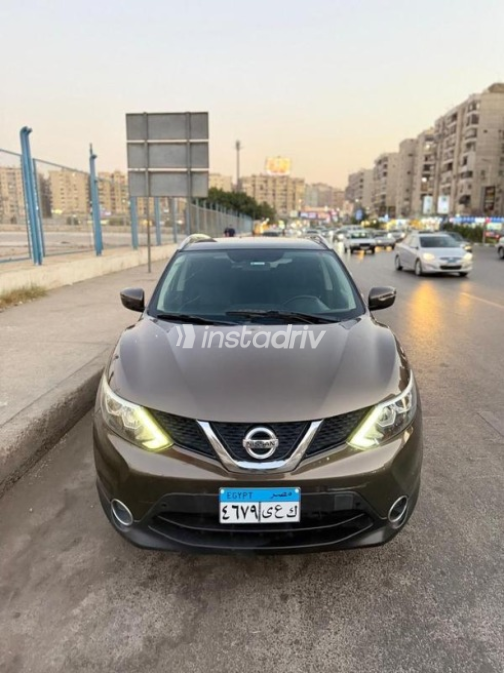 Nissan Qashqai 2017 Brown Automatic Used for Sale in Nasr city - 1