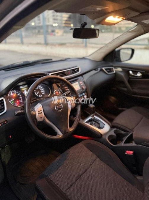 Nissan Qashqai 2017 Brown Automatic Used for Sale in Nasr city - 10