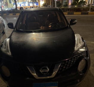 نيسان جوك 2015 أسود أوتوماتيك مستعملة للبيع في مدينة الشيخ زايد