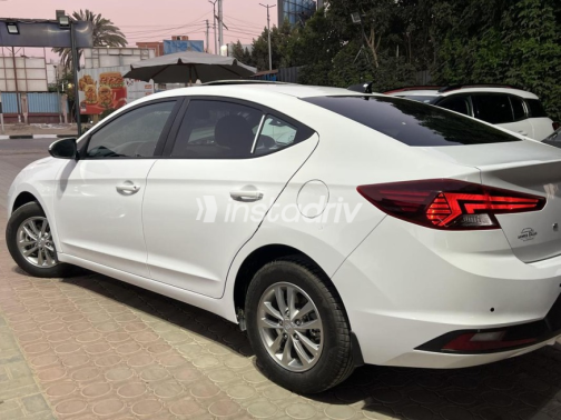 Hyundai Elantra 2026 White Automatic Used for Sale in Tanta - 6