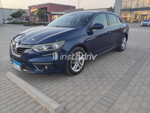 Renault Megane 2019 Blue Automatic Used for Sale in Cairo - 5
