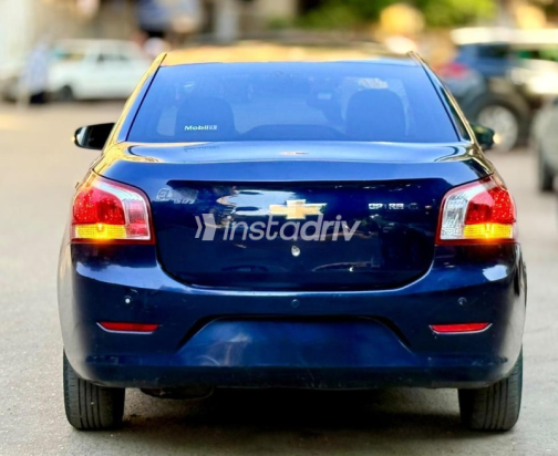 شيفروليه أوبترا 2022 أزرق غامق أوتوماتيك مستعملة للبيع في المهندسين - 8