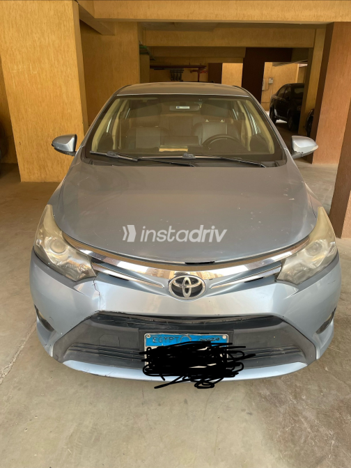 Toyota Yaris 2014 White Automatic Used for Sale in Greater Cairo ( Cairo + Giza) - 5